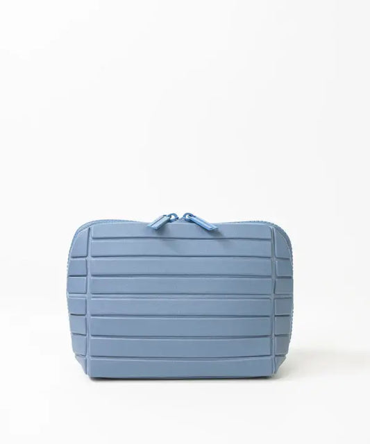 THE SMALL SLATE TRAVELLER