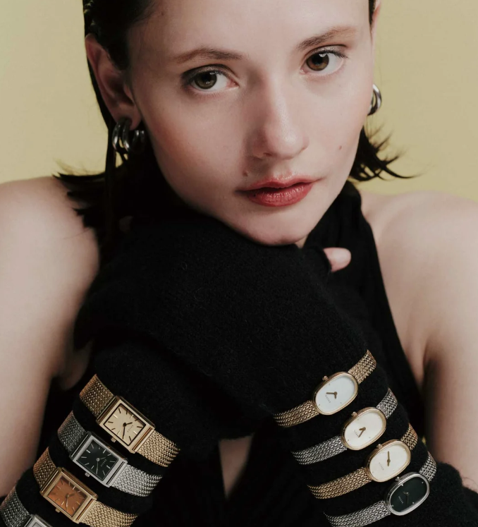 Jane Mini Tethered - Gold and Champagne Metal Bracelet Watch