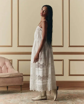 THE ROSETTE CROCHET DRESS
