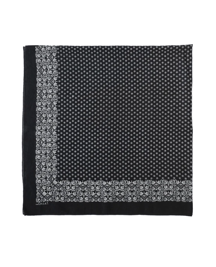 THE BIG BANDANA IN ALMOST BLACK
