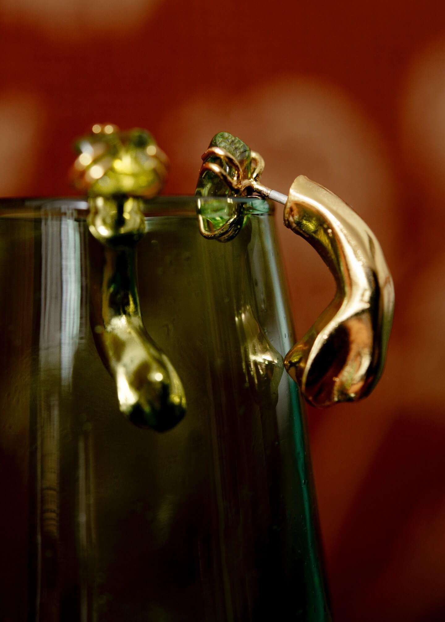 PERIDOT MINI PETAL CURVE