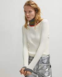 SWEATER WITH CONTRASTING TURTLENECK