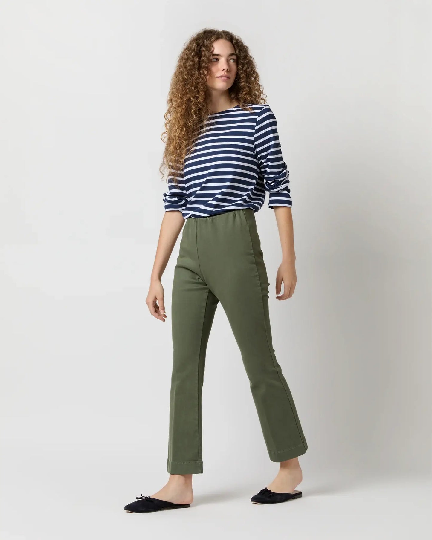 FAYE FLARE CROPPED PANT- OLIVE