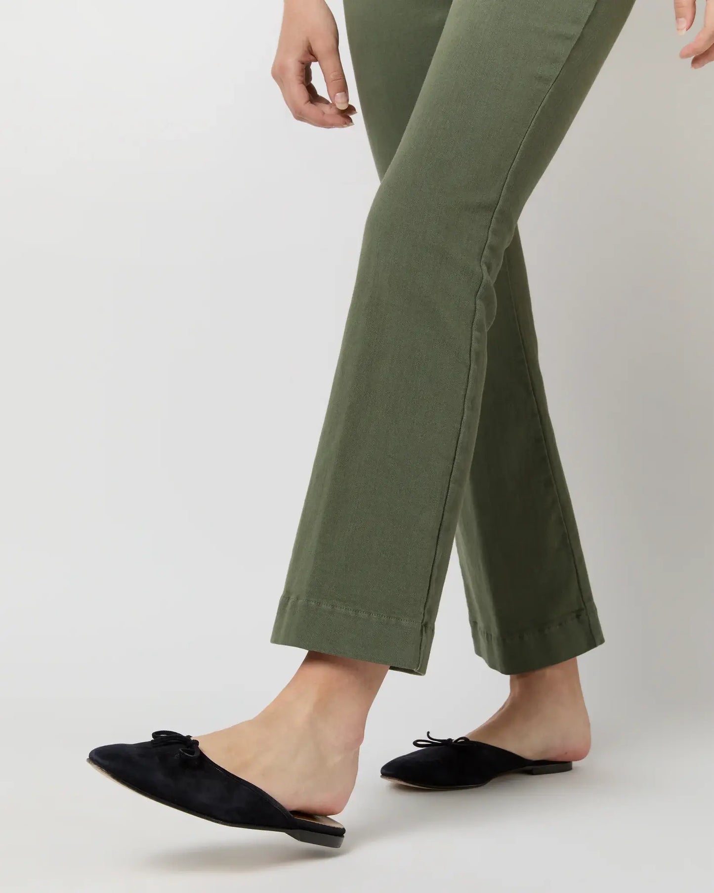 FAYE FLARE CROPPED PANT- OLIVE