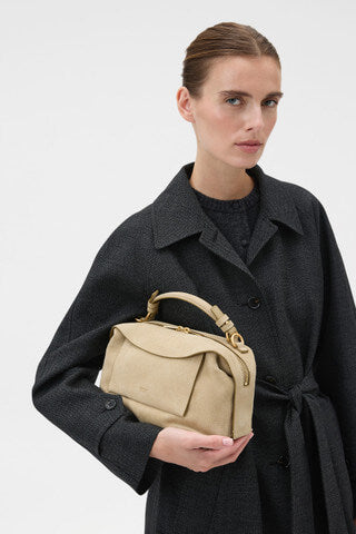 MICA SMALL BOWLER SUEDE IN CAPER
