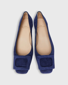 BUCKLE SHOE IN NAVY SUEDE