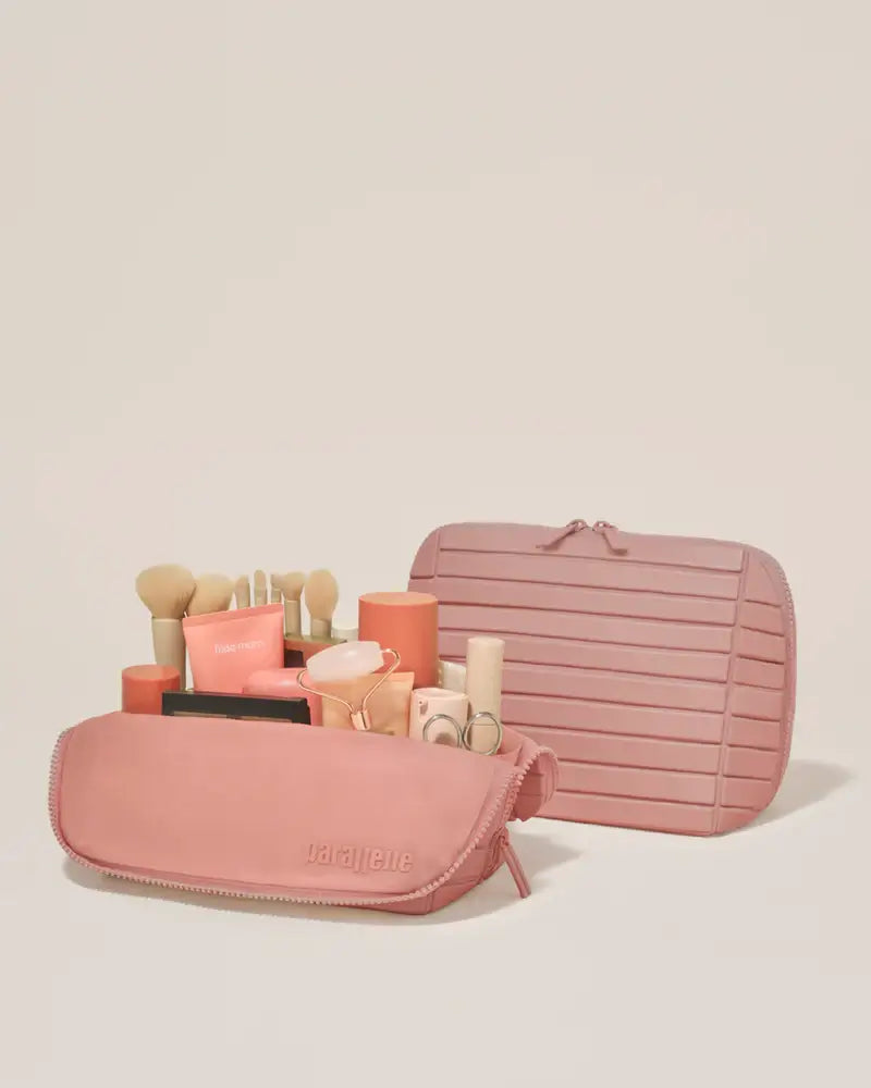 THE MEDIUM BLUSH TRAVELLER