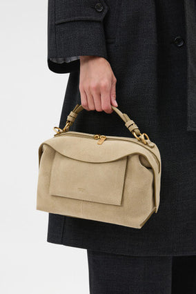 MICA SMALL BOWLER SUEDE IN CAPER