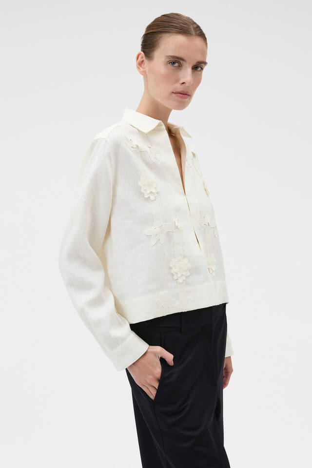RIBBON TRIM SHIRT